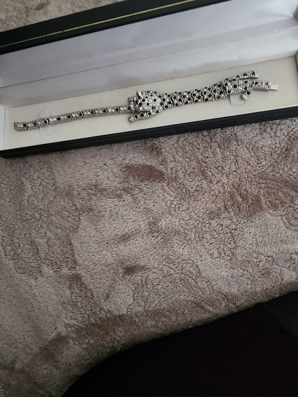 Ladies "Panther" Style Black & White Swarovski-Crystal Element Custom Made